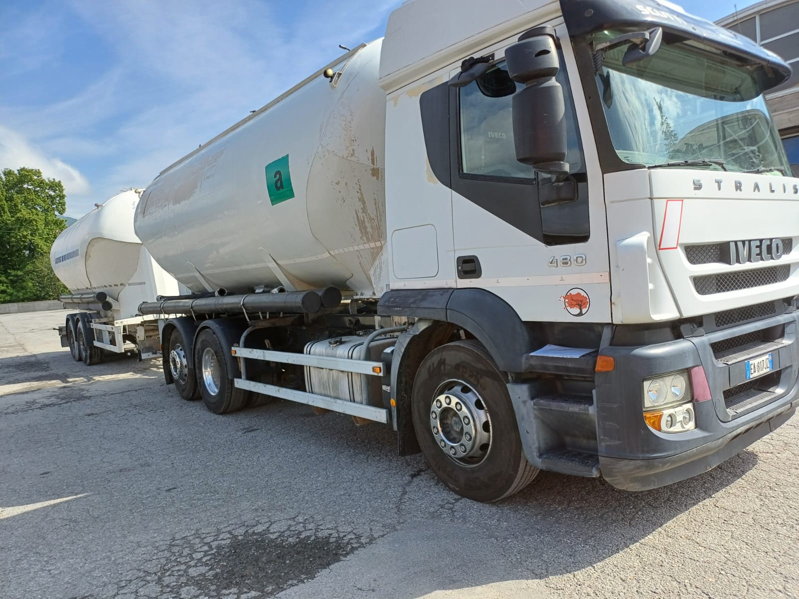 Cisterne silo, motrici cisterna e mezzi complementari